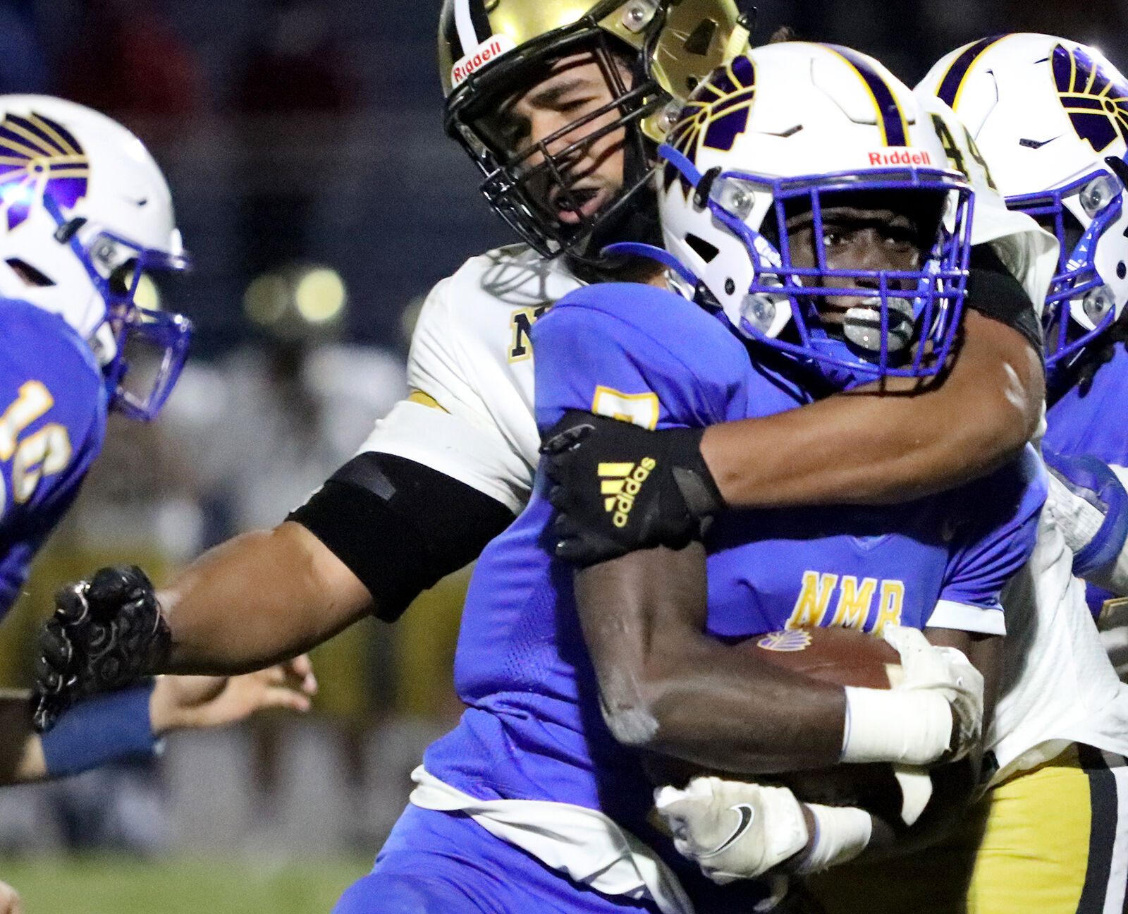 1120 NMB football_JM07.JPG